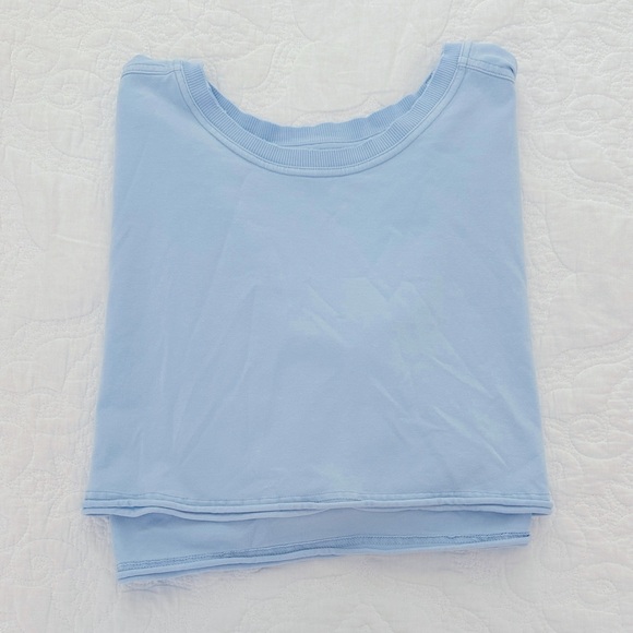 Free People Movement Light Blue Cropped T-Shirt Size Medium M Crop Tee Top - Picture 1 of 7